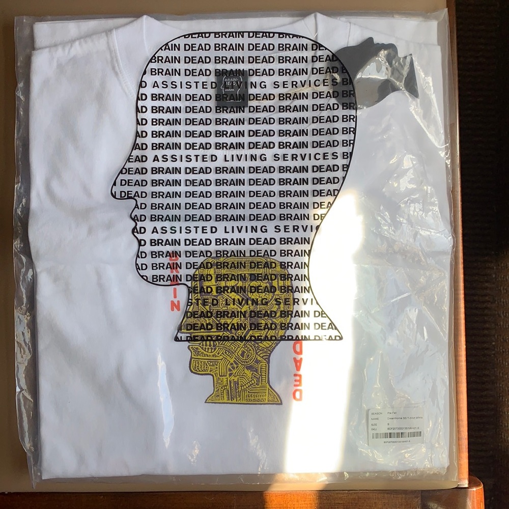 Braindead Fall dream house tee